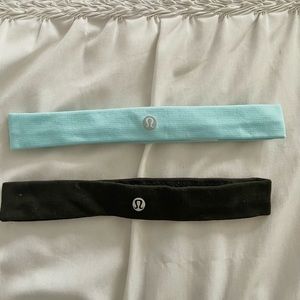 2 Lululemon Women’s Cardio Cross Trainer Headbands.top- icing blue  bottom-black